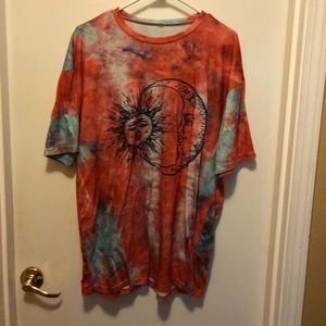 Tie dye sun tee